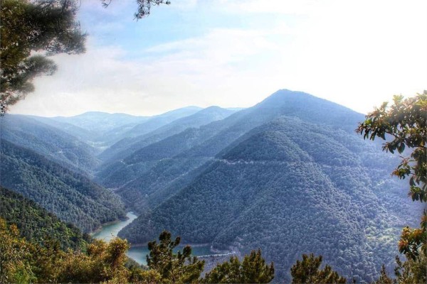 Beyond the Ruins: A Local's Guide to Izmir's Hidden Gems