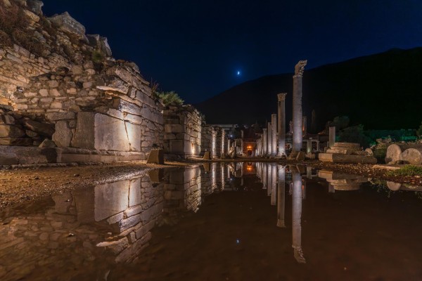 The Night Has Its Own Magic: Exploring the Ephesus Museum After Dark