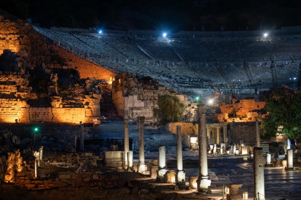 The Night Has Its Own Magic: Exploring the Ephesus Museum After Dark