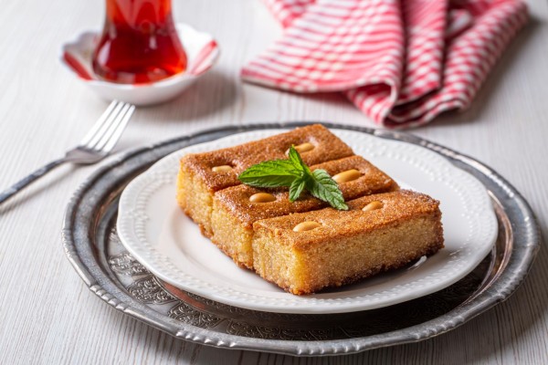 A Taste of the Aegean: What to Eat and Drink on Your Tour