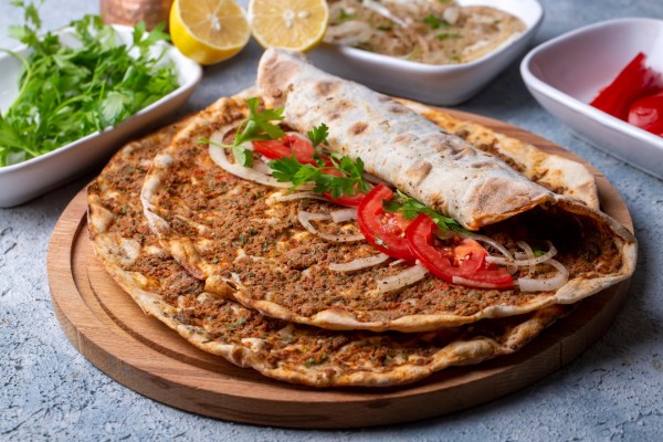 A Taste of the Aegean: What to Eat and Drink on Your Tour