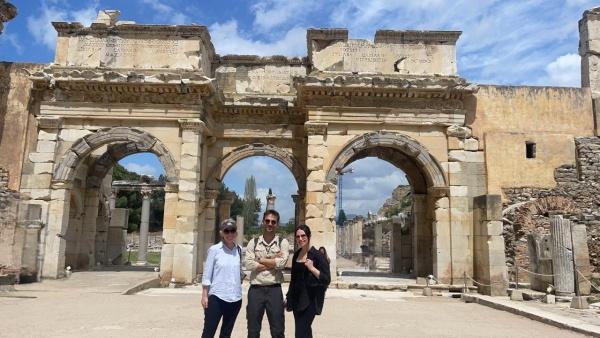 La Guía del Viajero Inteligente: Por qué noviembre es el mejor momento para visitar Éfeso y el Egeo